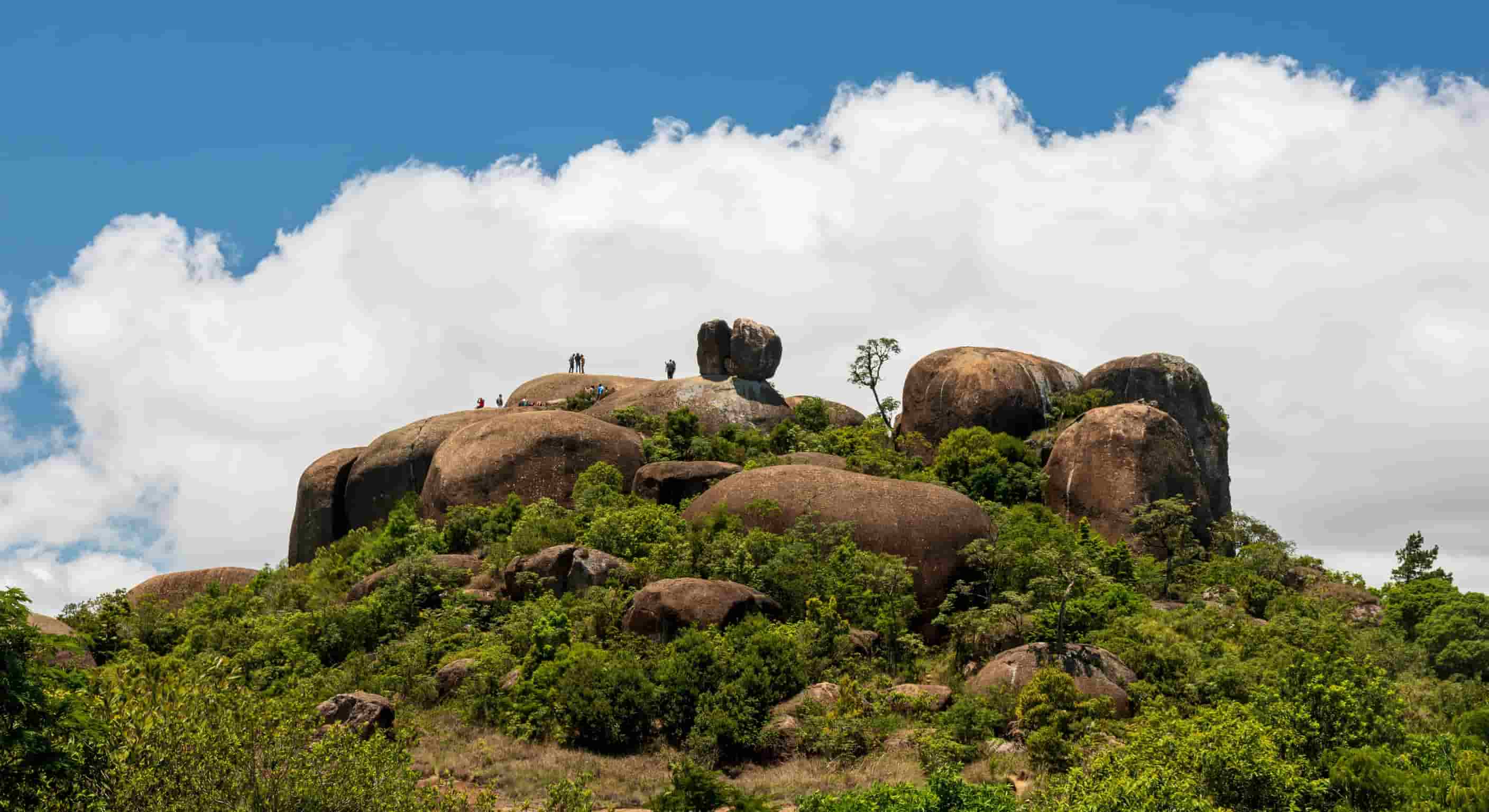 Pedra Grande, formação rochosa natural que é ponto turístico da cidade de Atibaia, interior de São Paulo.